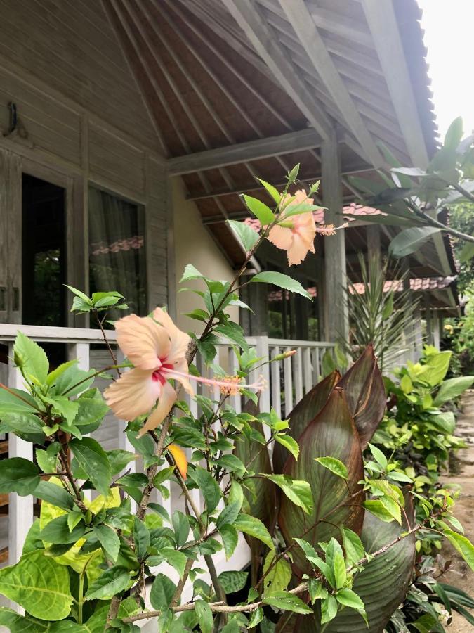The Lucky Cottage Lembongan Esterno foto